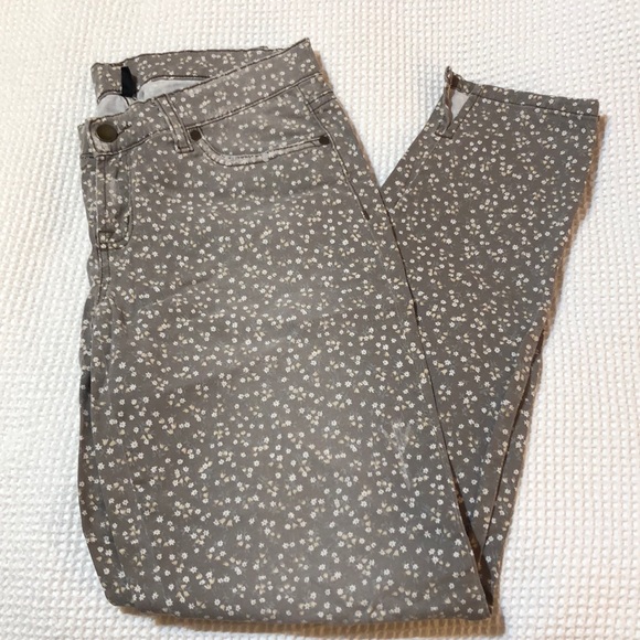 United Colors of Benetton Faded Frayed Pants - Picture 2 of 4